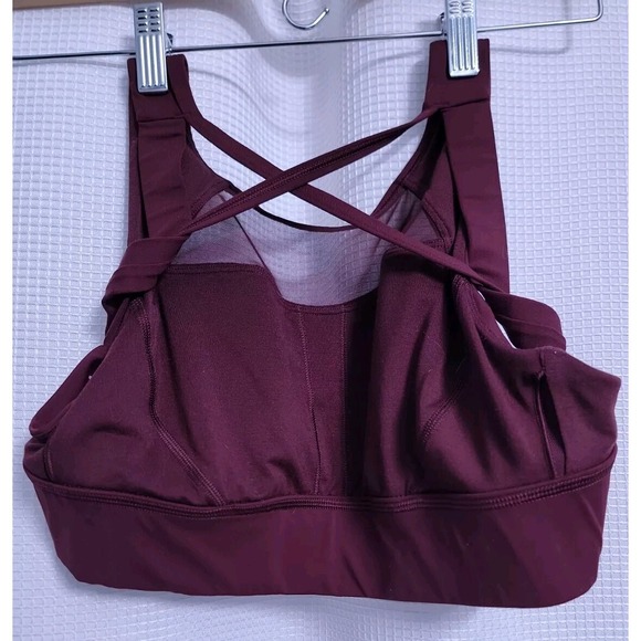 Lululemon 6 Breathe it In Bra *Medium Support - Picture 6 of 7